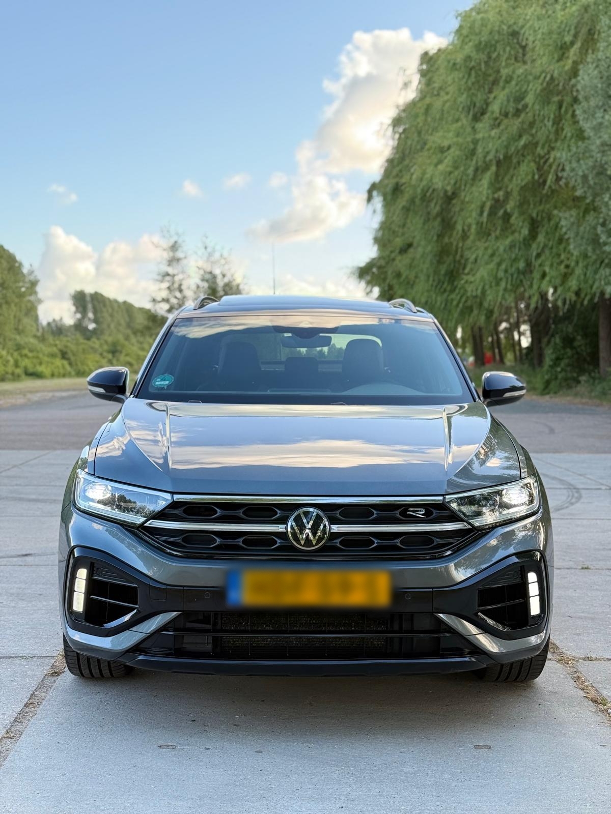 Volkswagen T-Roc R - Voorkant